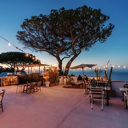 Paradise Relais Janto' Ξενοδοχείο 3*