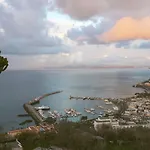 Paradise Relais Janto' מלון